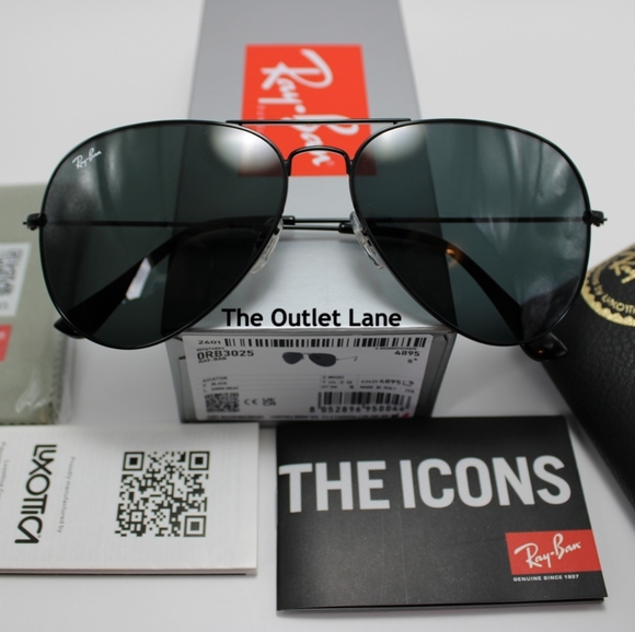 Model Display RayBan Classic Aviator All Black RB3025 - Picture 5 of 16